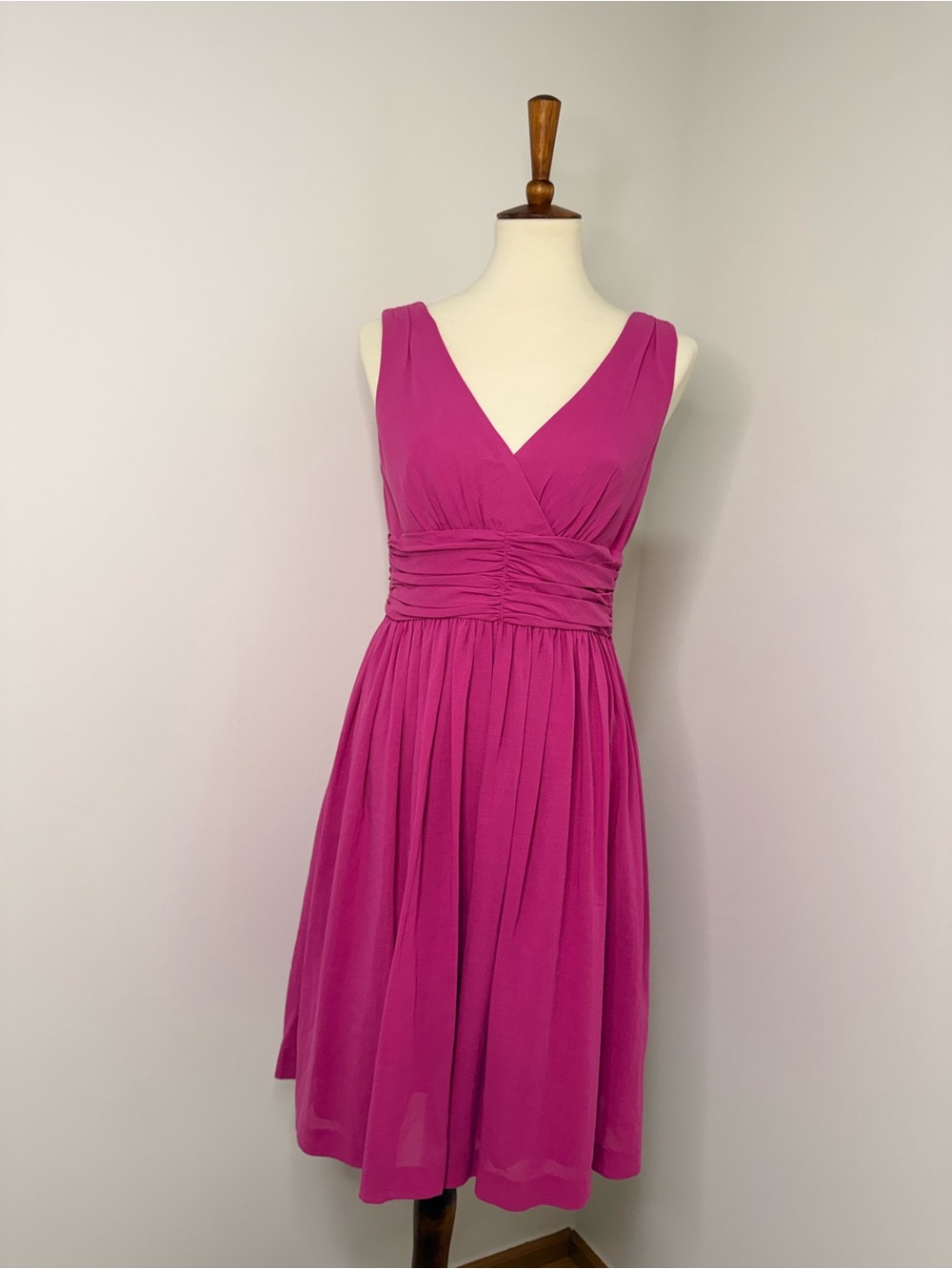 Trina Turk Sleeveless V-Neck Magenta Midi Dress